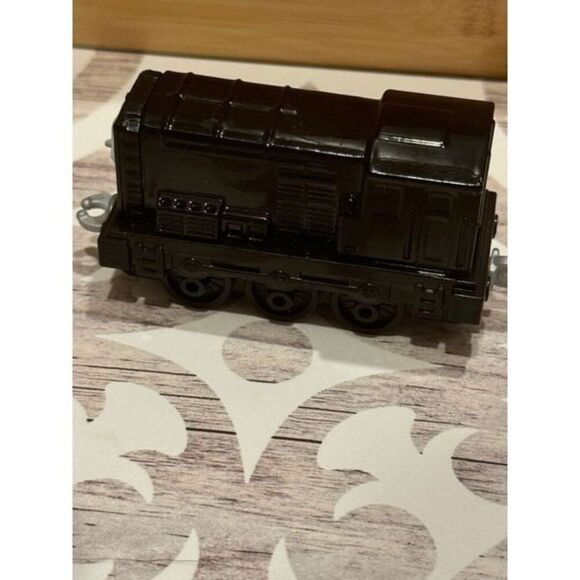 Thomas the Tank Engine / Friends / Train / Diecast Diesel the Tank Engine Tram - Picture 2 of 5